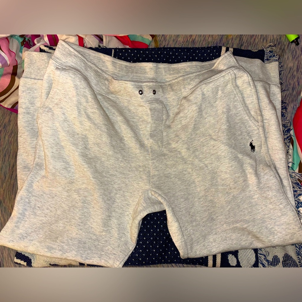 Men’s Ralph Lauren polo joggers size XL!